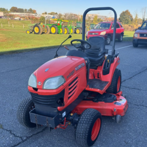 Tractor Kubota BX2350 4WD con Cortadora