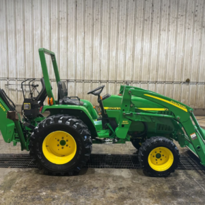 Tractor John Deere 790 con Cargador y Retroexcavadora