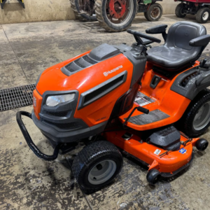Tractor de Jardín Husqvarna LGT2654
